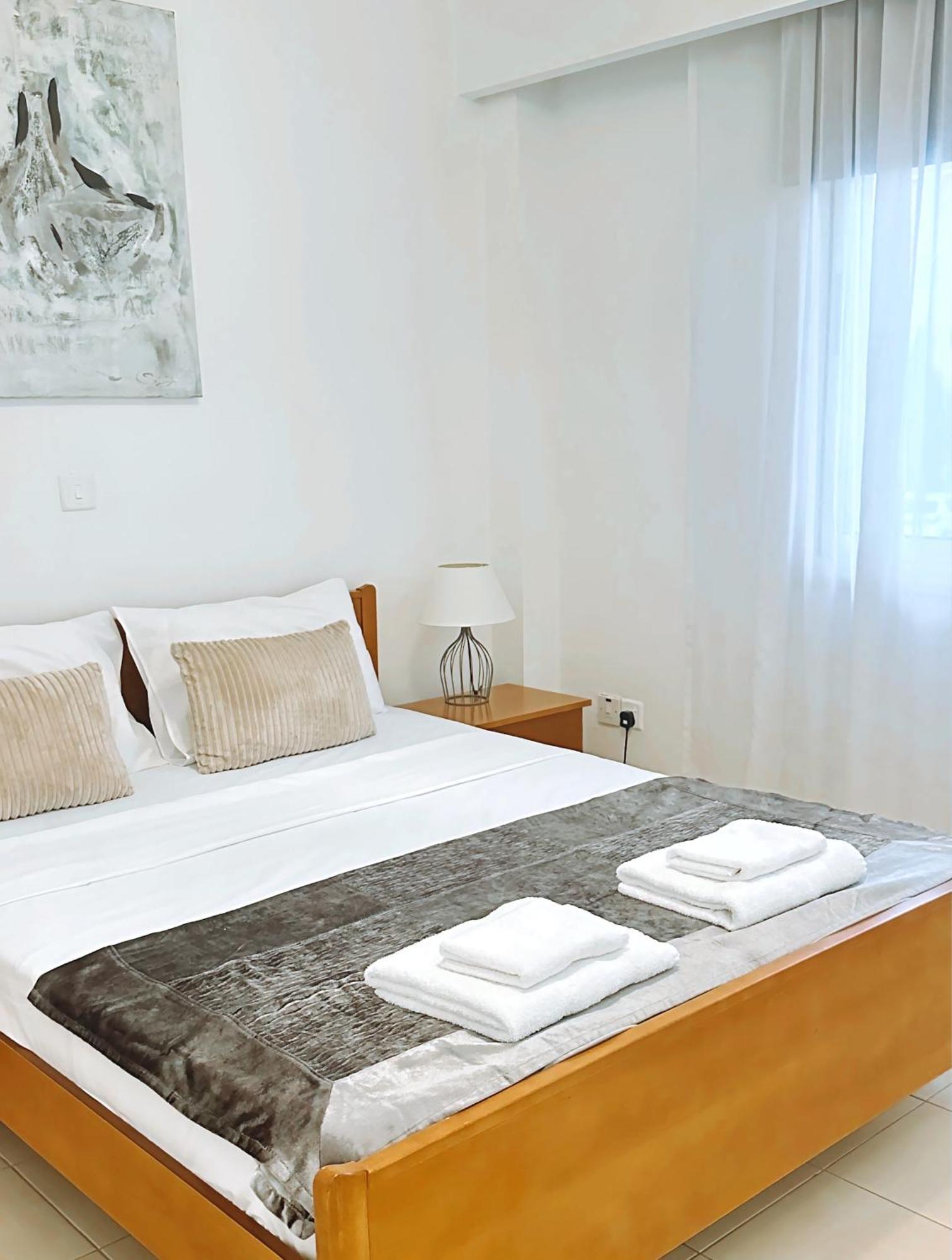 Elysia Park Ameliya 202 Apartment Paphos Exterior photo